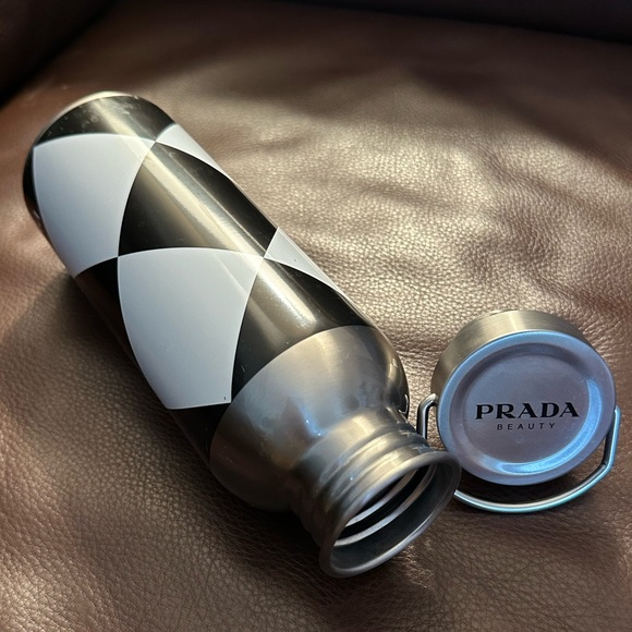 Prada Beauty Monochrome Geometric Water Bottle - Picture 5 of 7